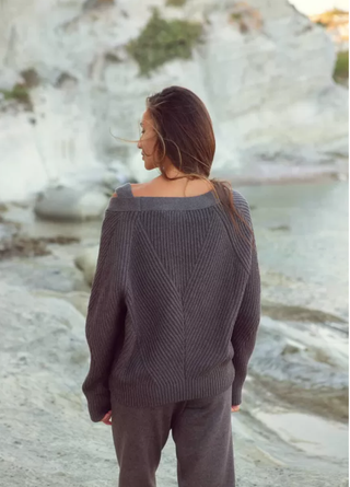 Cotton Rich Textured V-Neck Cardigan Geometric texture