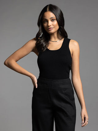 Scoop Neck Ribbed Tank Top